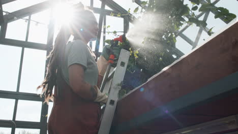 Gardener-working-indoors