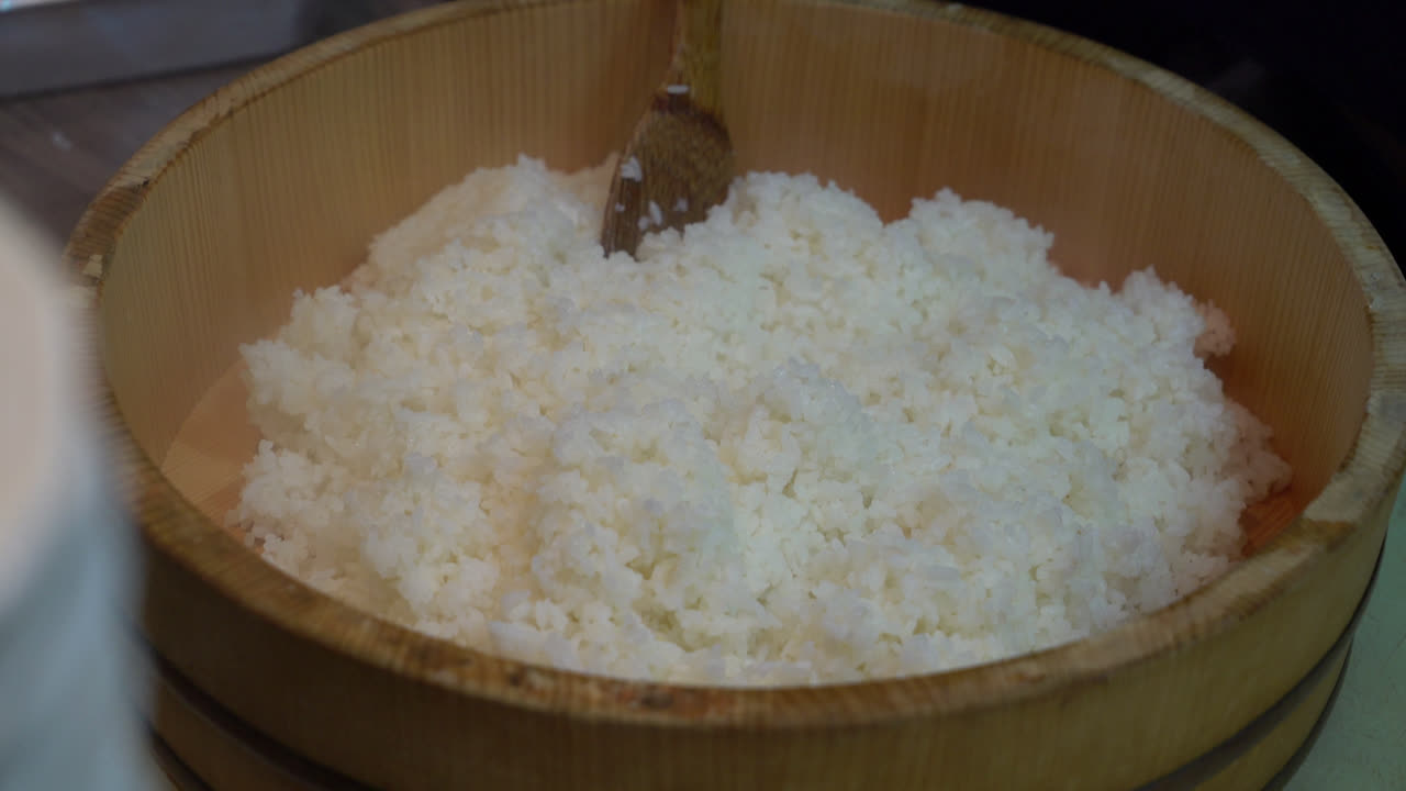 hacer arroz de sushi - estilo japonés