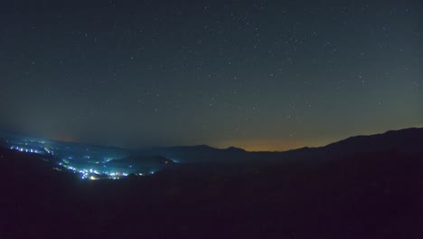 rutas y polvo espacial.