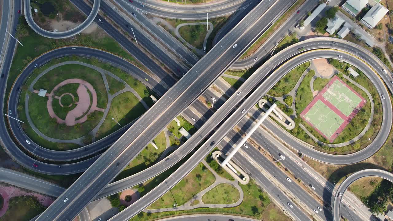 고속도로 교통의 상단 뷰, 방 태국