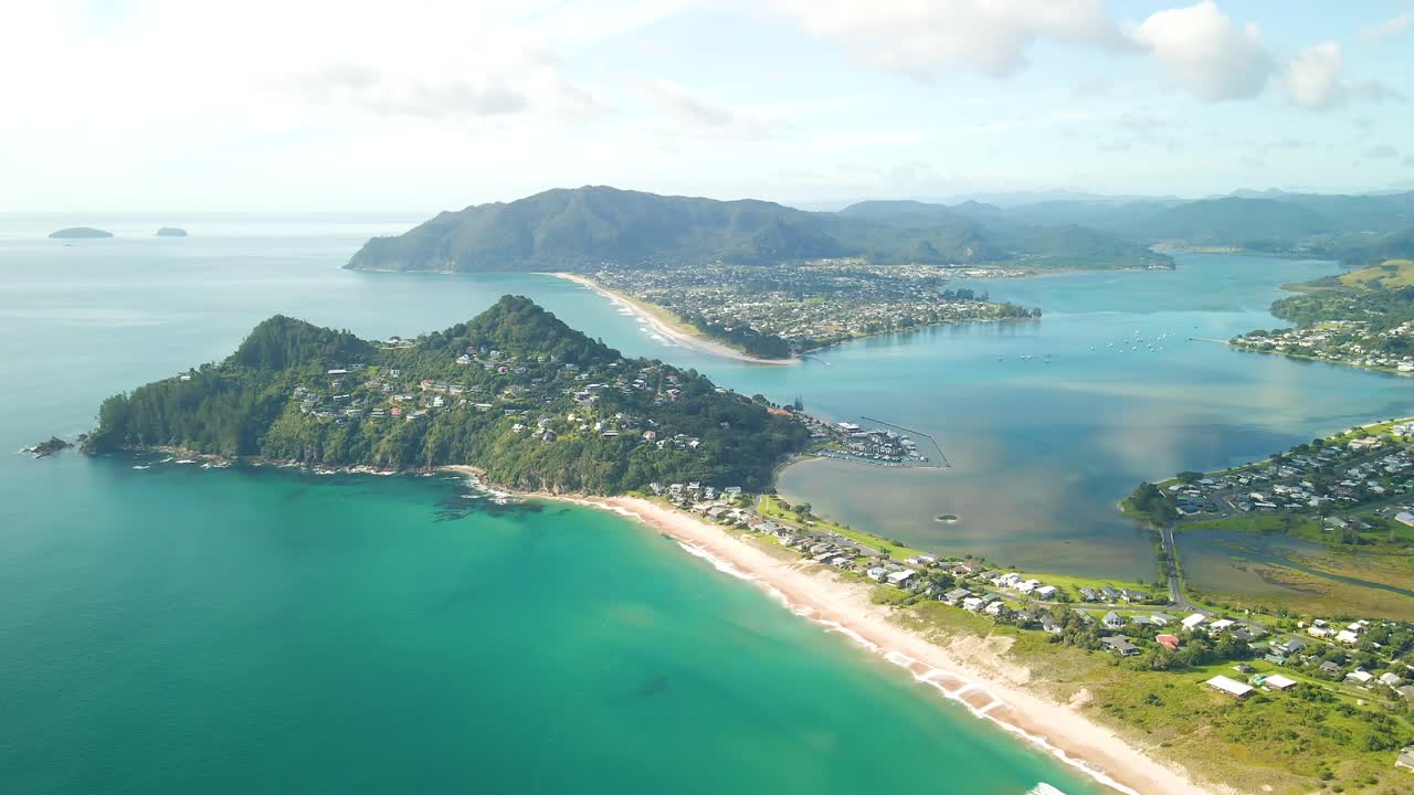 뉴질랜드 파우아누이의 유리 같은 물