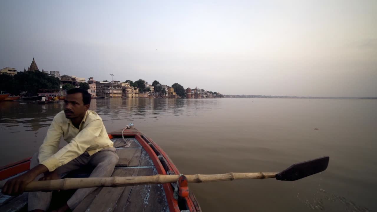 You will be received by chaos, color and the feeling of stepping back in time. Varanasi is a wonderful place to visit and I recommend anyone who visits India to experience Varanasi if you can.