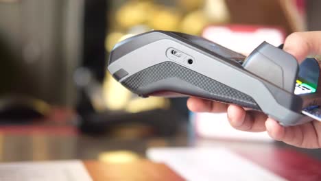 handheld credit card payment terminal