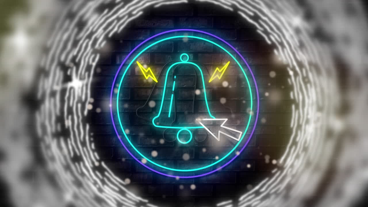 벽돌 벽에 대한 네온 녹색 통지 종 아이콘 위에 회전하는 빛의 트레일의 디지털 애니메이션