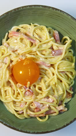 spaghetti carbonara with egg yolk