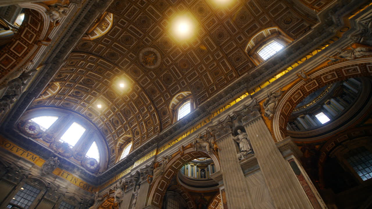 바티칸 성 베드로 대성당 천장