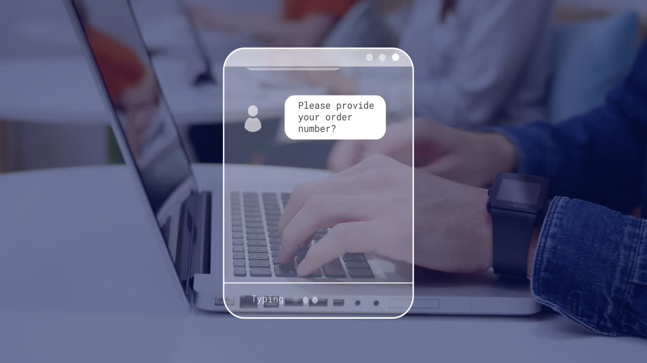 animación de la interfaz digital con mensajes a través de un hombre de negocios que utiliza una computadora portátil