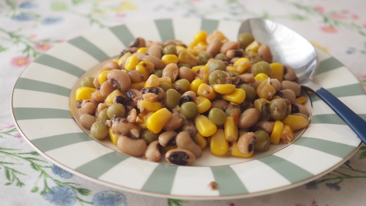 Succotash dish