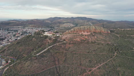 discover the majesty of cerro de la bufa in zacatecas through a breathtaking drone flight