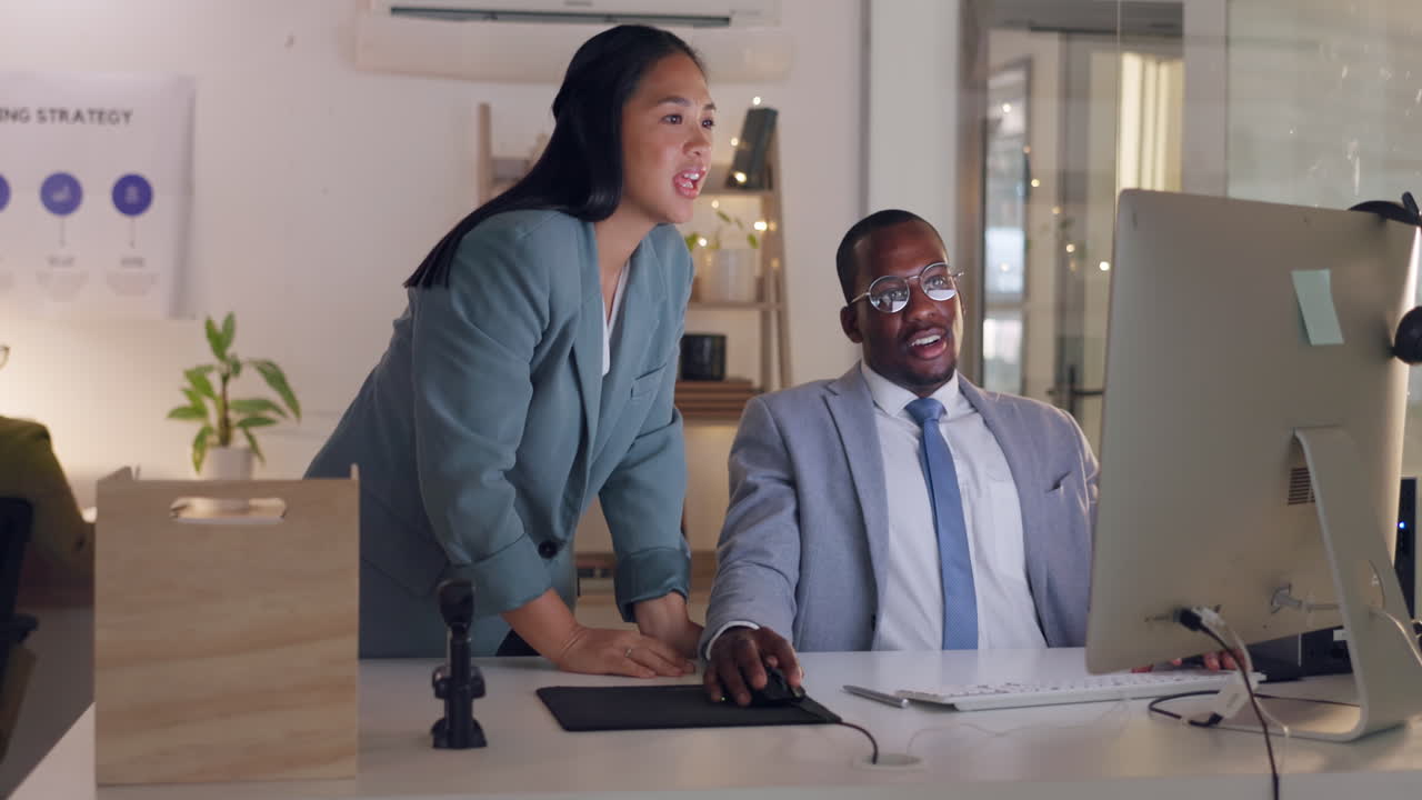 IT computer, training mentor