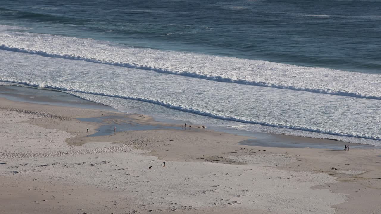 Waves rolling in along the west coast of Southern Africa