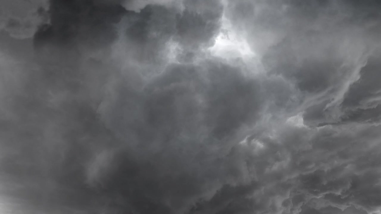Lightning Illuminates the Night, A Spectacular Thunderstorm