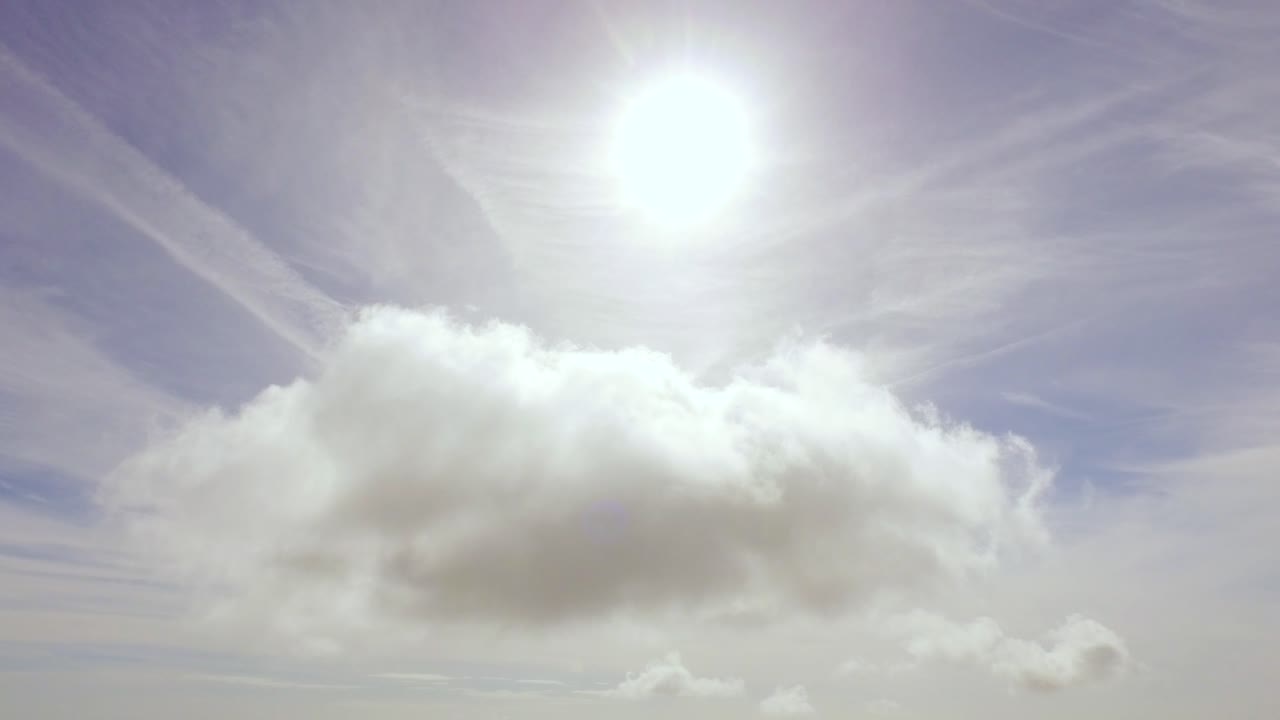 아름 다운 흐린 하늘