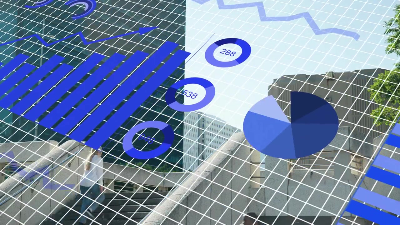 Start af forretningsdatafeed, 3D-søjler og cirkeldiagrammer danner et overlejret gitter, mens fodgængere går