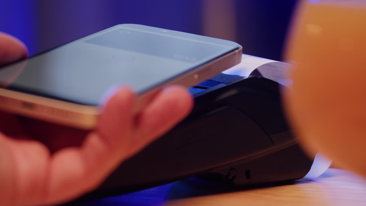 판매 지점에서의 모바일 결제