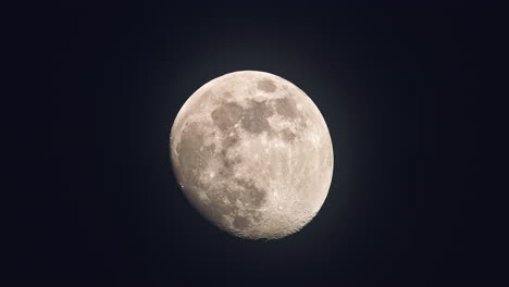 Espectacular-Foto-De-La-Cara-Cercana-De-La-Luna-Con-Cráteres-Y-Marías-Lunares