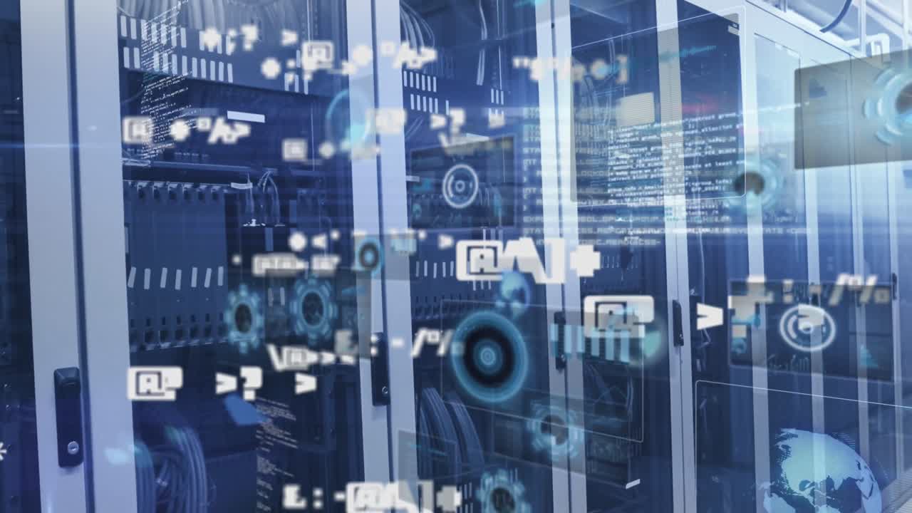 animación de múltiples símbolos, radares, globos y lenguaje informático en los racks de los servidores.