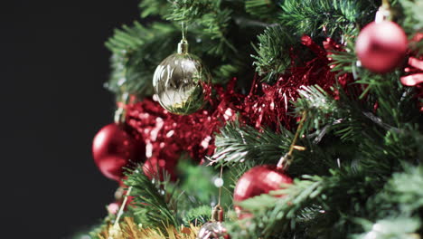 Video-of-christmas-tree-with-baubles-decorations-and-copy-space