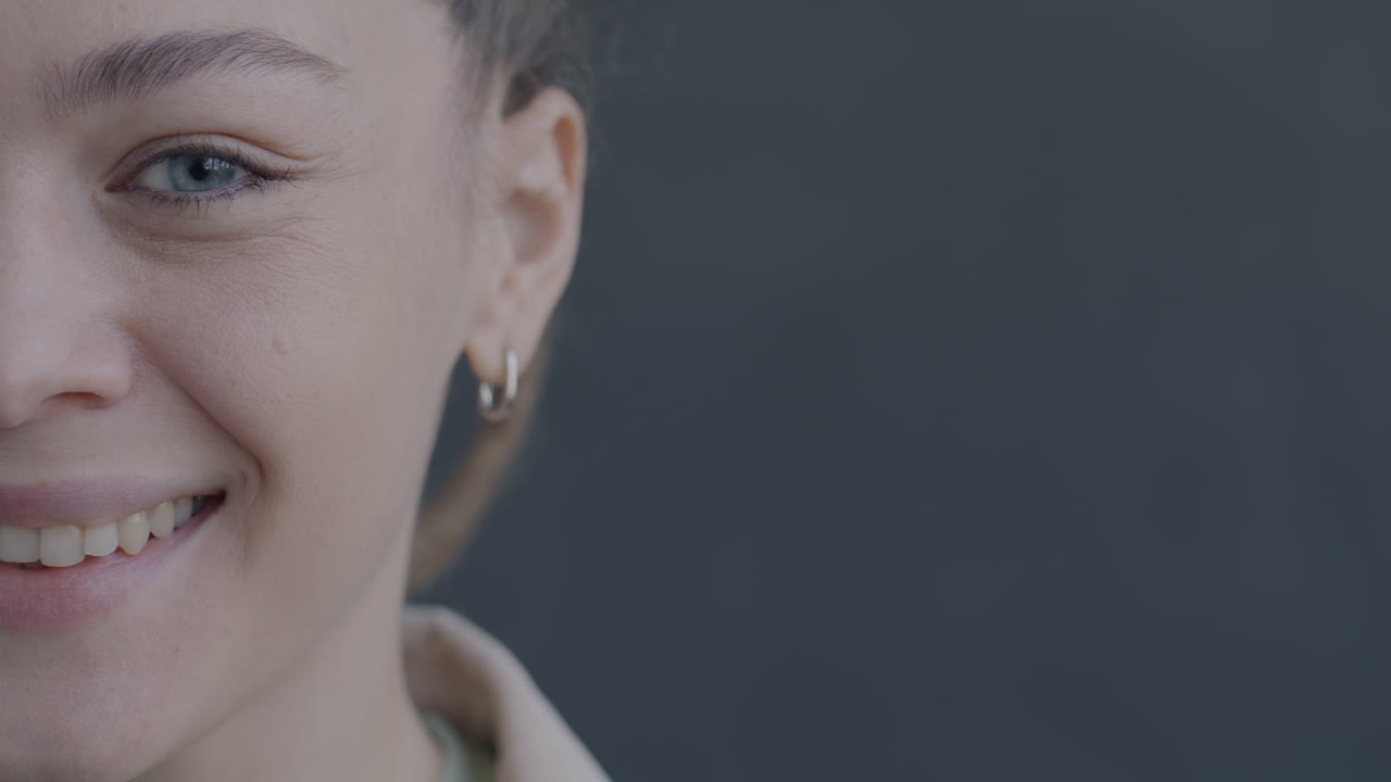 retrato de mujer sonriente