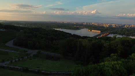 panorama miejska z latającego drona