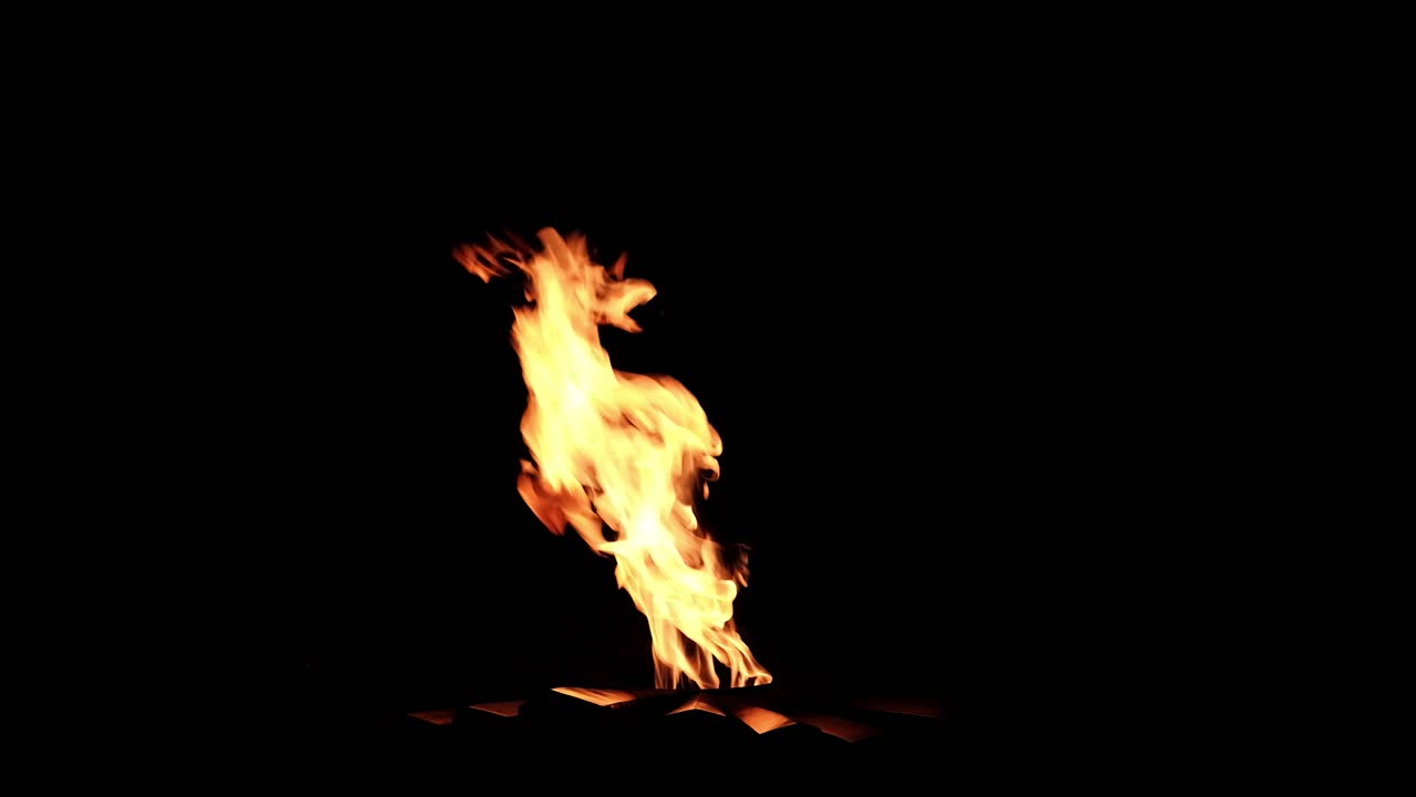 Fiamme nel buio