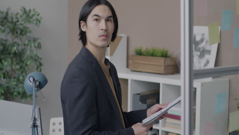 businessman reading documents in the office