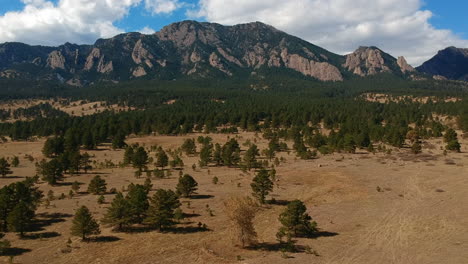 Close-to-the-Flatirons