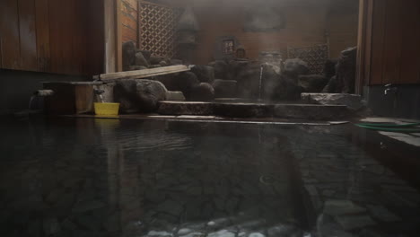 spa tradicional japonés. onsen