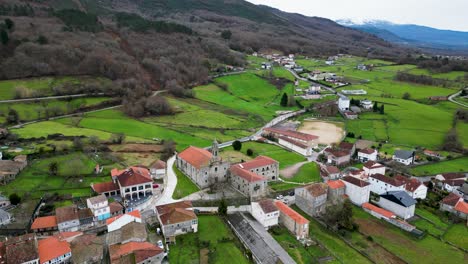 Vista-De-Drone-Del-Monasterio-De-Santa-María,-Galicia,-España