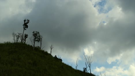 the mountains at mae wong national park in thailand are gorgeous