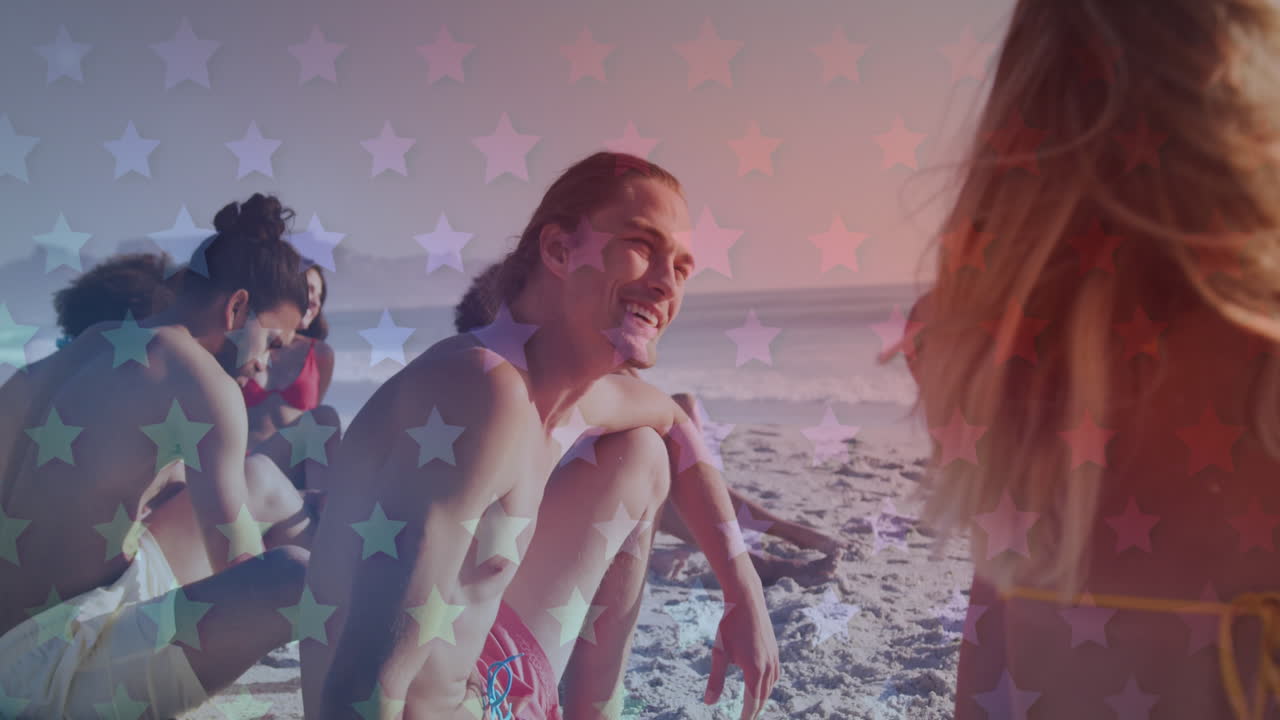 múltiples estrellas parpadeantes contra un grupo de amigos sentados en la playa