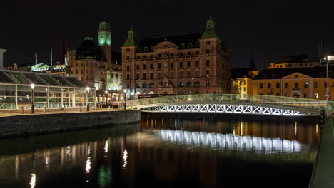 Malmo-Noche-Luz-Iluminación-Paisaje-Urbano