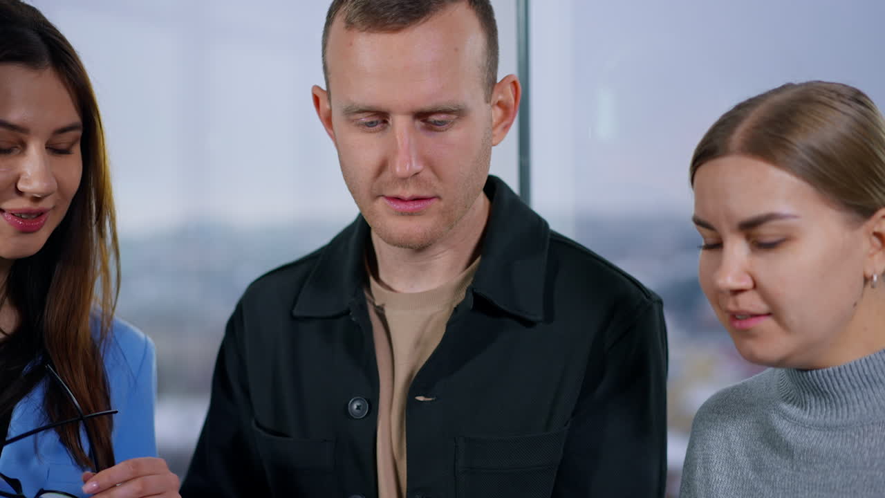 비즈니스 회의 또는 상담