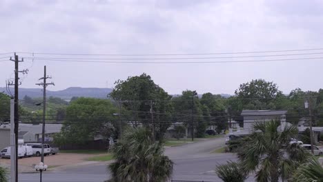 street traffic on cloudy day