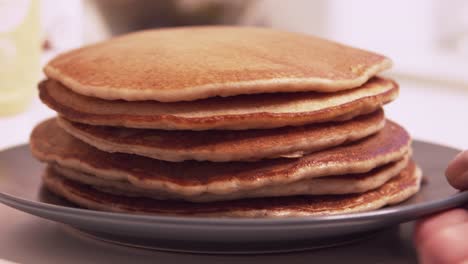 quick video of serving pancakes on the table