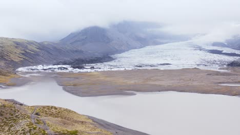 Retreating-glacier-in-Iceland-due-to-global-warming,-aerial