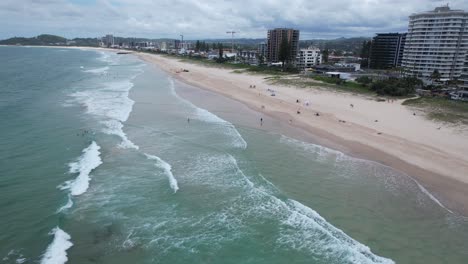 playa de palma - costa dorada - queensland qld - australia - disparo de avión no tripulado