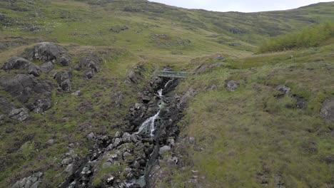 Irlanda-Joya-Escondida-Parque-Gleninchaquin-4k-Imágenes-Cinematográficas-De-Drones---Condado-De-Kerry