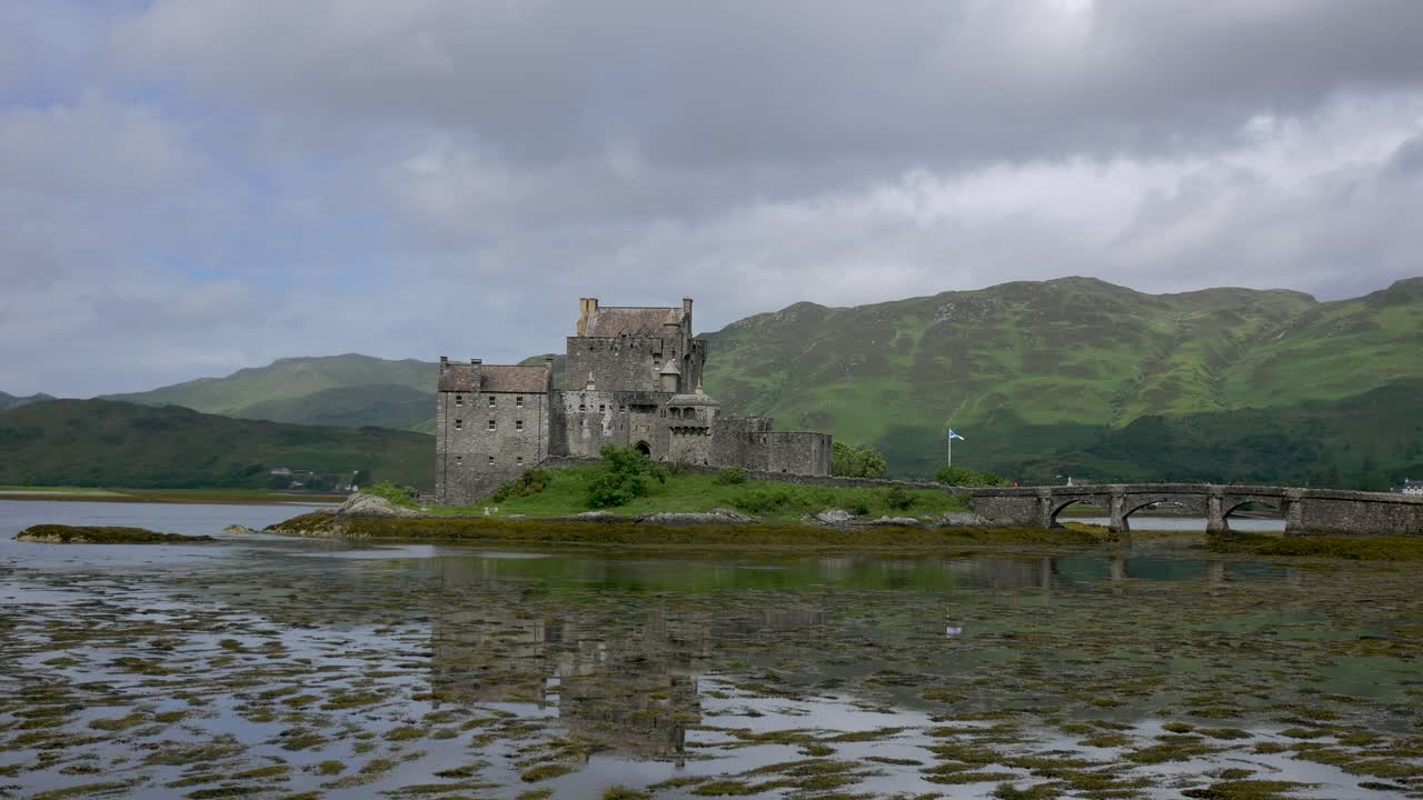 castillo de eilean donan en escocia