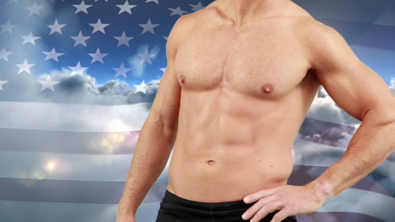 hombre desnudo con cuerpo atlético y la bandera americana