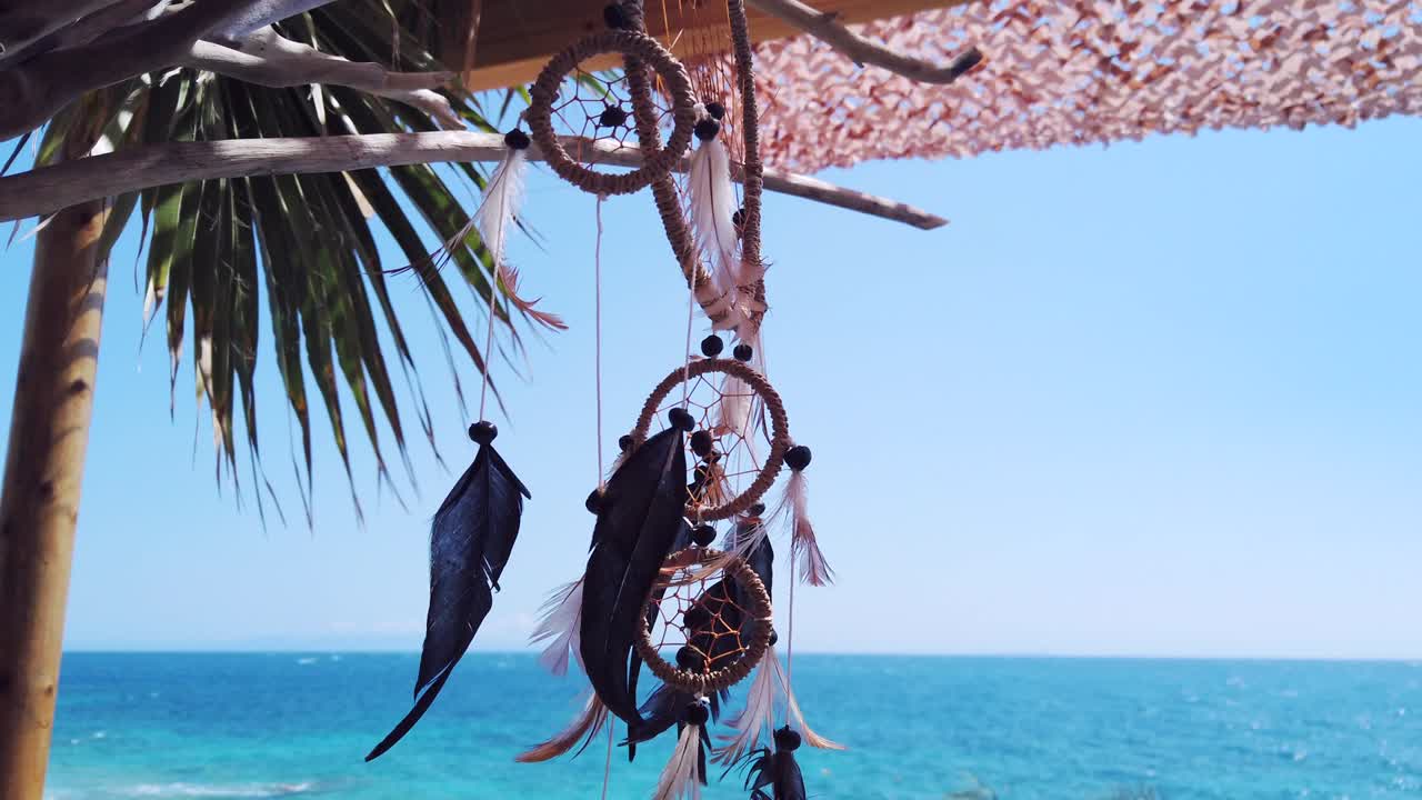 atrapador de sueños cielo azul