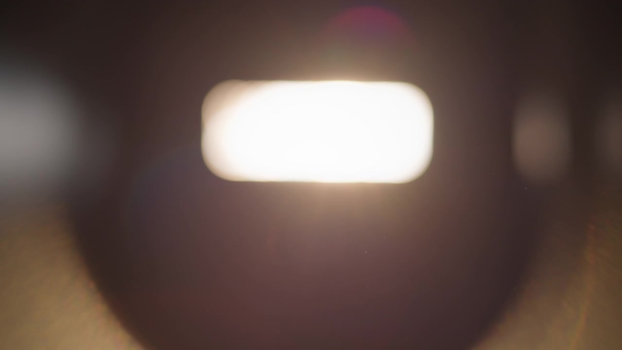 Partículas de poeira na luz da janela