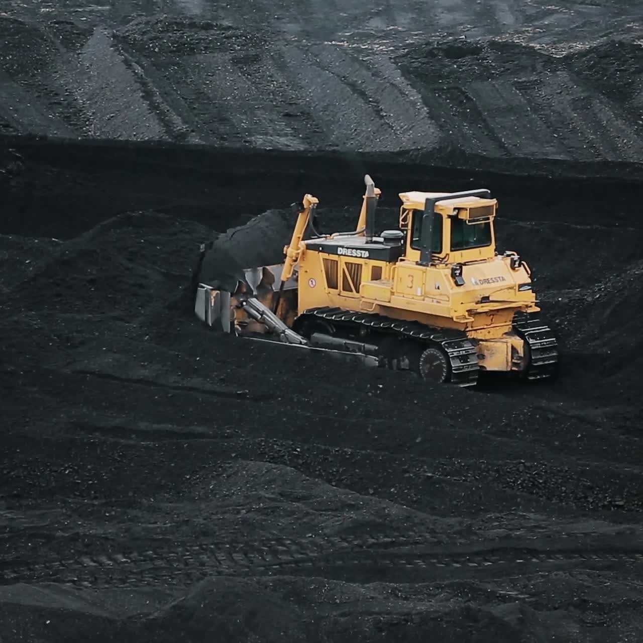 Coal mining industry and transportation