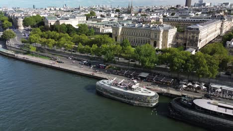 Quai-d’orsay-quay-on-Seine-river-bank-in-Paris-and-city-skyline,-France