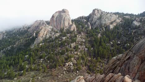 Aerial-flyback-of-Lumpy-Ridge-rock-formations,-Estes-Park,-Colorado