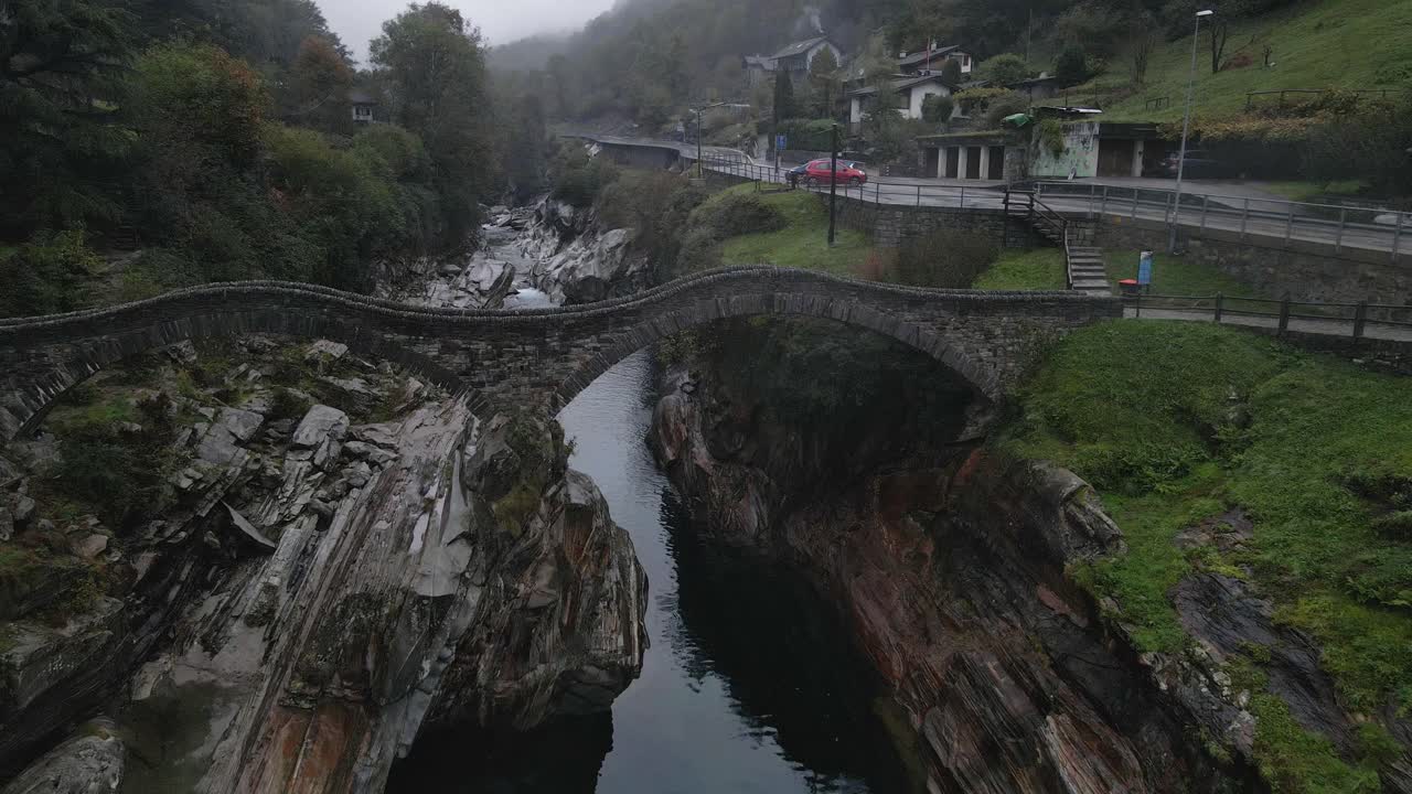 Drone footage of the iconic bridge in Lavertezzo, in the Valle Verzasca, Switzerland.