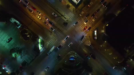 tráfico de austin texas en la noche