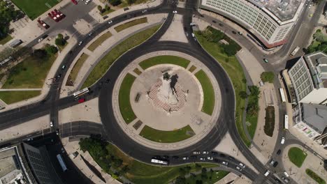 Kreisverkehr-Marquês-De-Pombal-Verkehr-Lissabon-Portugal