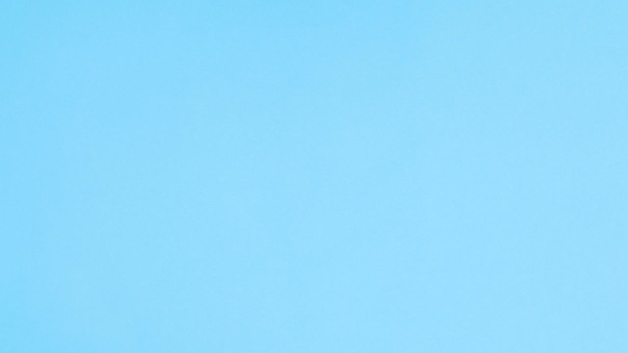 Art and painting tools appear with yellow frame for text. Stop motion