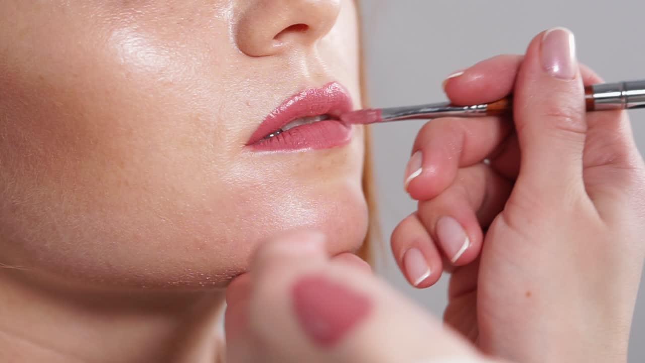 aplicación de lápiz labial